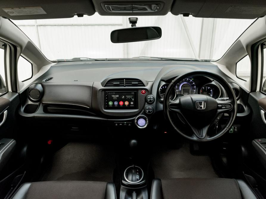 Honda Fit Shuttle I Рестайлинг Екатеринбург  - изображение 13