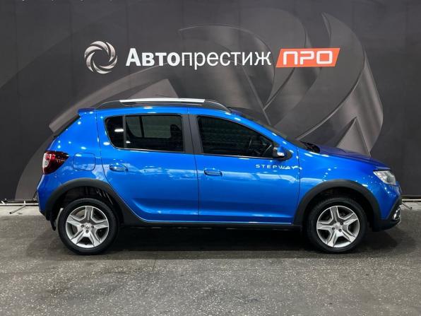 Renault Sandero II с пробегом 2018 года, цена 1 194 000 рублей, 87200 км, хэтчбек, Автокод Объявления