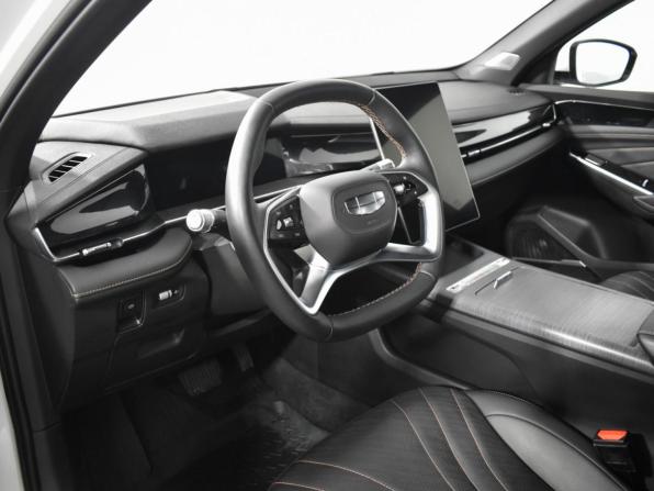 Geely Preface I с пробегом 2024 года, цена 2 640 000 рублей, 24228 км, седан, Автокод Объявления