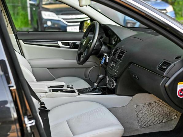 Mercedes-Benz C-Класс III (W204) с пробегом 2011 года, цена 979 000 рублей, 263964 км, седан, Автокод Объявления