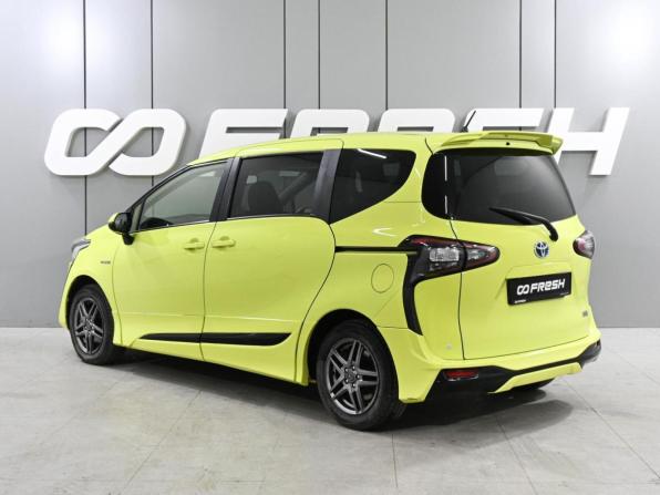 Toyota Sienta II с пробегом 2017 года, цена 1 239 000 рублей, 174465 км, компактвэн, Автокод Объявления