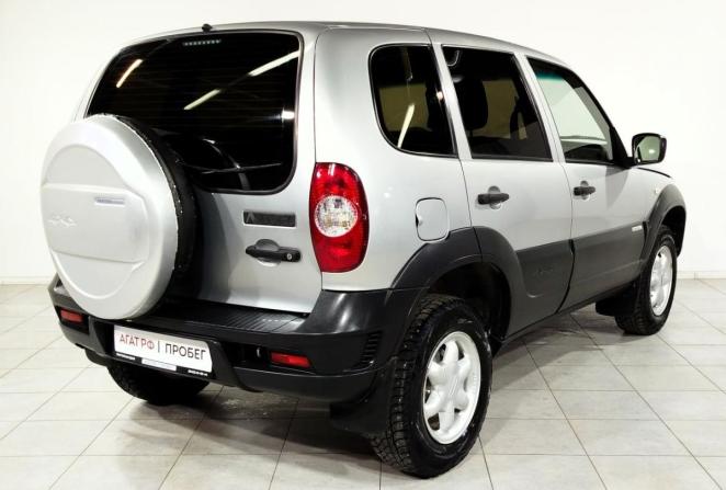 Chevrolet Niva I Рестайлинг с пробегом 2018 года, цена 610 000 рублей, 132508 км, внедорожник, Автокод Объявления