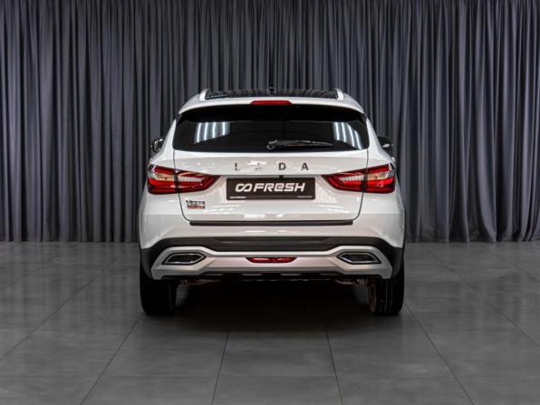 Lada (ВАЗ) Vesta I Рестайлинг (NG) с пробегом 2024 года, цена 1 349 000 рублей, 54264 км, универсал, Автокод Объявления