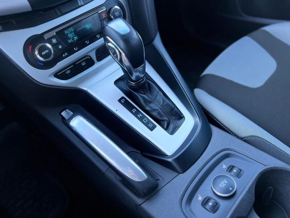 Ford Focus III с пробегом 2013 года, цена 899 000 рублей, 174642 км, универсал, Автокод Объявления