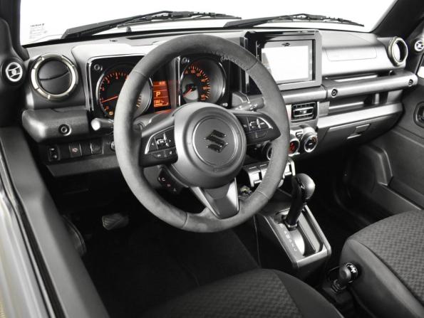 Suzuki Jimny IV с пробегом 2020 года, цена 3 396 900 рублей, 23821 км, внедорожник, Автокод Объявления