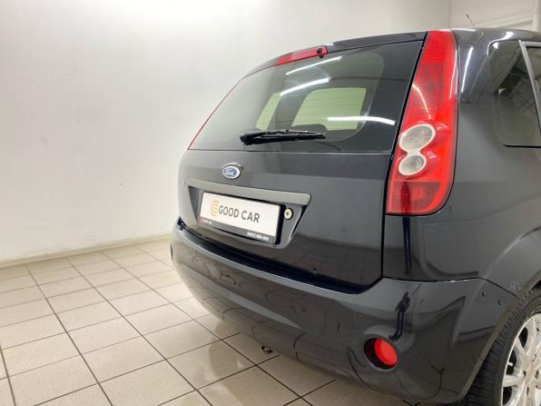 Ford Fiesta Mk5 с пробегом 2008 года, цена 350 000 рублей, 136161 км, хэтчбек, Автокод Объявления