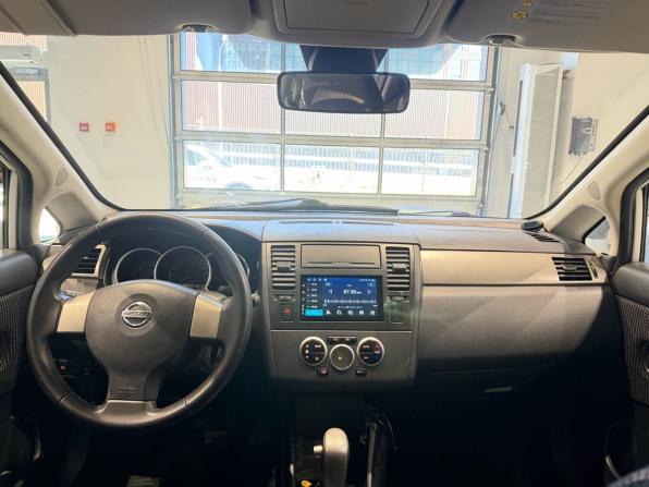 Nissan Tiida I Рестайлинг с пробегом 2010 года, цена 530 000 рублей, 224438 км, хэтчбек, Автокод Объявления