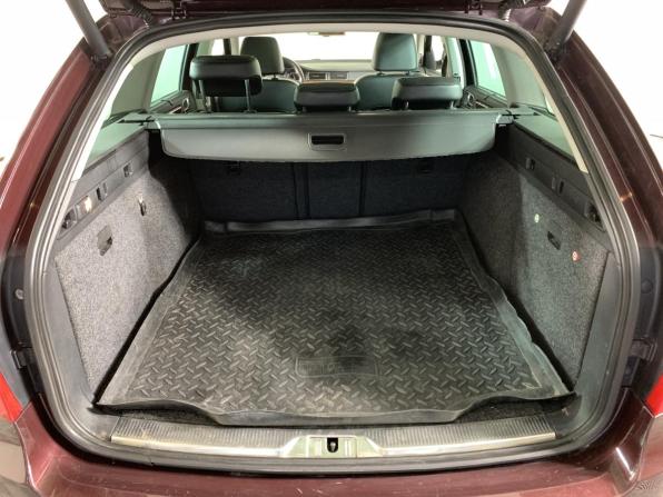 Skoda Superb II с пробегом 2013 года, цена 1 038 000 рублей, 273959 км, лифтбек, Автокод Объявления