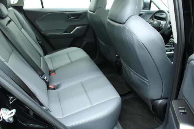 Toyota RAV4 VI (XA60) с пробегом 2026 года, цена 4 350 000 рублей, 21 км, внедорожник, Автокод Объявления
