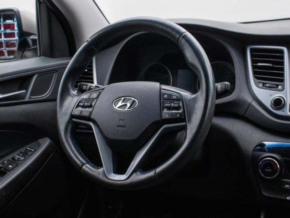 Hyundai Tucson III с пробегом 2016 года, цена 1 707 000 рублей, 94627 км, внедорожник, Автокод Объявления