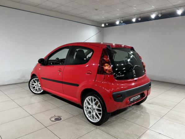Peugeot 107 I Рестайлинг 2 с пробегом 2012 года, цена 590 000 рублей, 141000 км, хэтчбек, Автокод Объявления