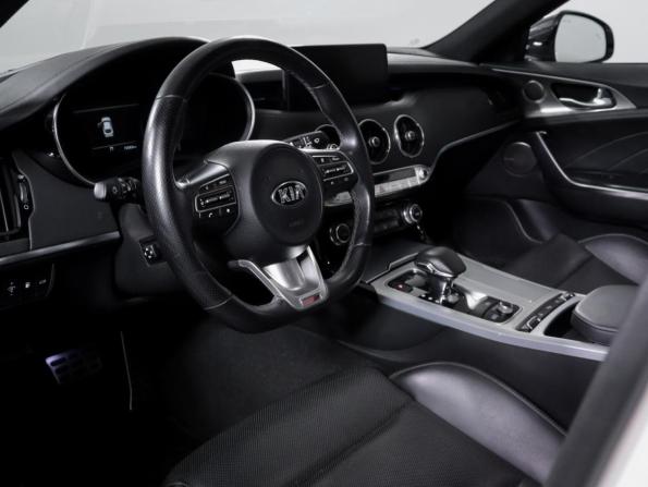 Kia Stinger I Рестайлинг с пробегом 2021 года, цена 3 349 000 рублей, 72563 км, лифтбек, Автокод Объявления