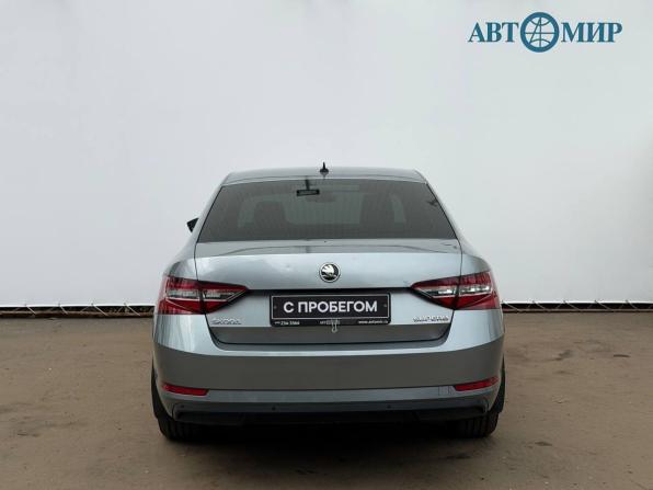 Skoda Superb III с пробегом 2019 года, цена 2 510 000 рублей, 50490 км, лифтбек, Автокод Объявления