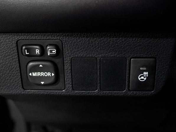 Toyota RAV4 IV (XA40) Рестайлинг с пробегом 2017 года, цена 2 544 000 рублей, 174269 км, внедорожник, Автокод Объявления
