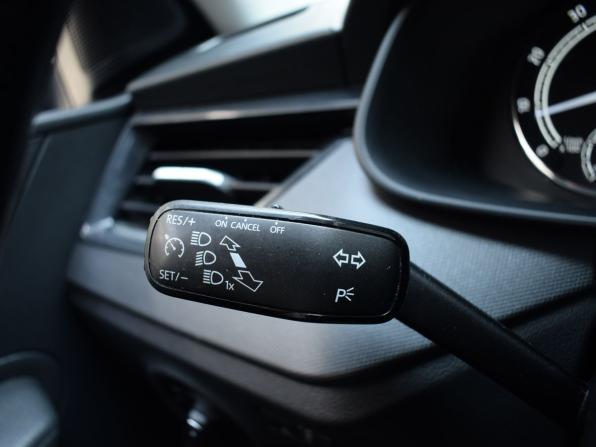 Skoda Rapid II с пробегом 2021 года, цена 1 199 000 рублей, 174431 км, лифтбек, Автокод Объявления