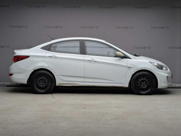 Hyundai Solaris I с пробегом 2012 года, цена 525 000 рублей, 279169 км, седан, Автокод Объявления