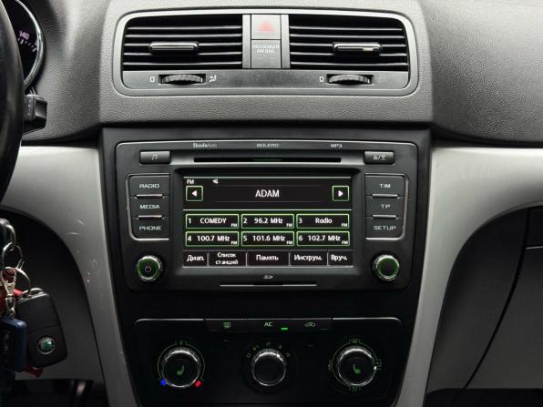 Skoda Yeti I с пробегом 2011 года, цена 849 000 рублей, 136610 км, внедорожник, Автокод Объявления