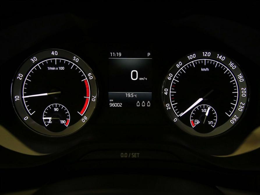 Skoda Karoq I Санкт-Петербург  - изображение 13