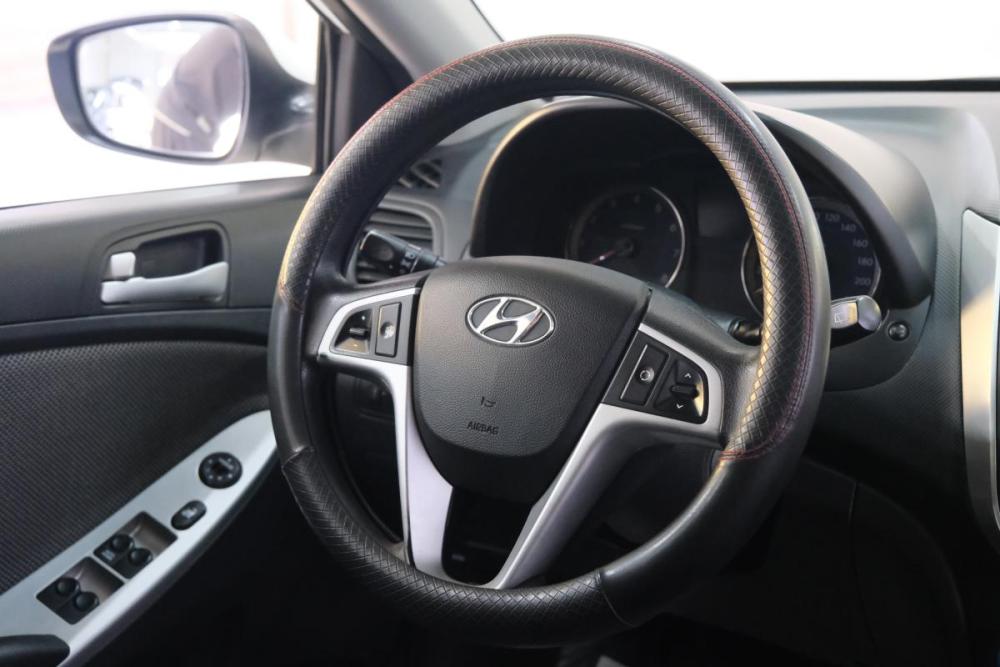 Hyundai Solaris I Омск  - изображение 13
