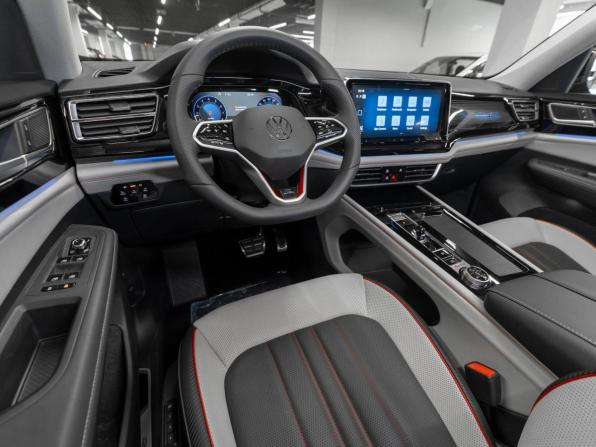 Volkswagen Teramont I Рестайлинг (China Market) с пробегом 2026 года, цена 5 600 000 рублей, 240 км, внедорожник, Автокод Объявления