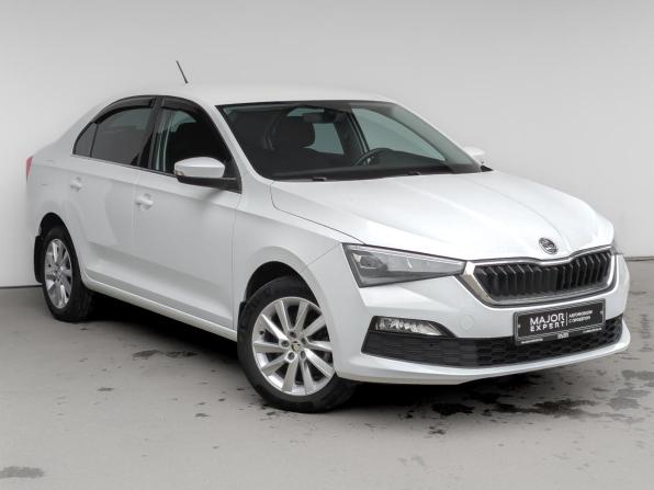 Skoda Rapid II с пробегом 2022 года, цена 2 100 000 рублей, 21714 км, лифтбек, Автокод Объявления
