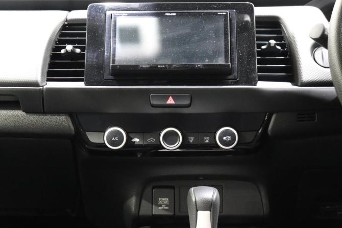 Honda Fit IV с пробегом 2020 года, цена 1 145 000 рублей, 97127 км, хэтчбек, Автокод Объявления