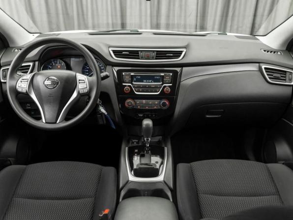 Nissan Qashqai II с пробегом 2018 года, цена 1 730 000 рублей, 68530 км, внедорожник, Автокод Объявления