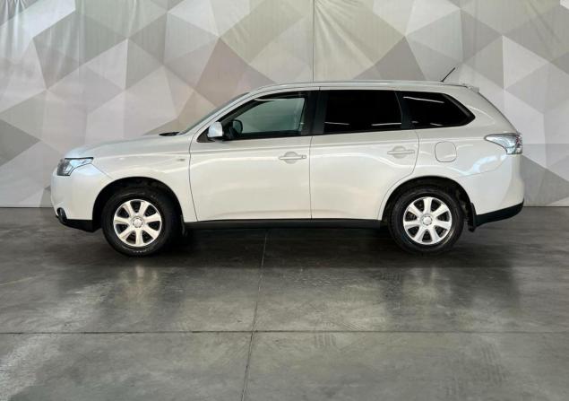 Mitsubishi Outlander III с пробегом 2014 года, цена 1 350 000 рублей, 215161 км, внедорожник, Автокод Объявления