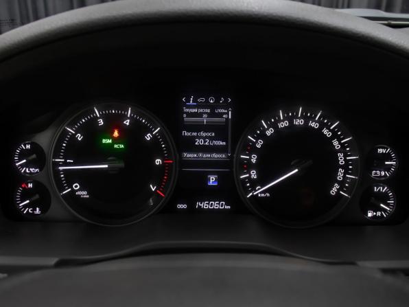 Toyota Land Cruiser 200 Series Рестайлинг 2 с пробегом 2020 года, цена 7 449 000 рублей, 146000 км, внедорожник, Автокод Объявления