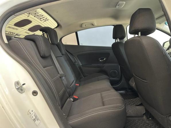 Renault Fluence I Рестайлинг с пробегом 2014 года, цена 690 000 рублей, 205165 км, седан, Автокод Объявления