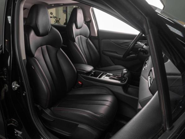 BAIC U5 Plus с пробегом 2023 года, цена 1 199 000 рублей, 64920 км, седан, Автокод Объявления