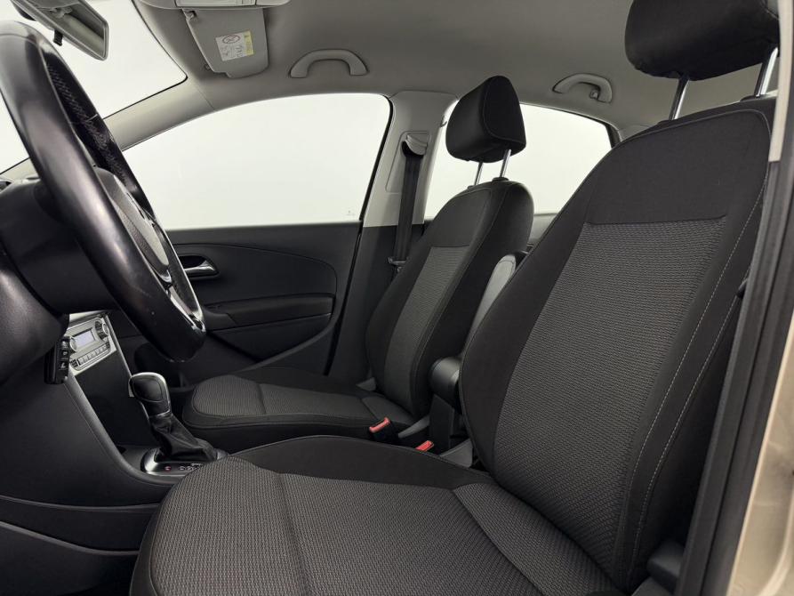 Volkswagen Polo V Рестайлинг Калининград  - изображение 9