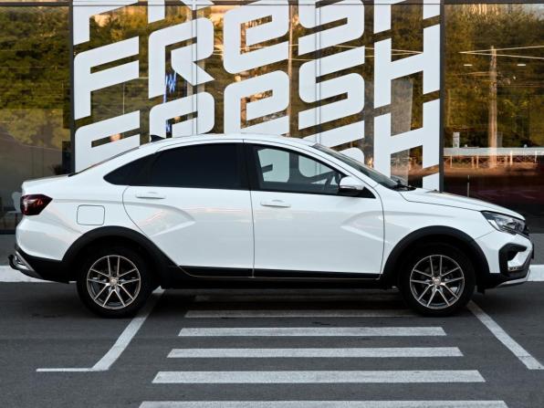 Lada (ВАЗ) Vesta I Рестайлинг (NG) с пробегом 2023 года, цена 1 389 000 рублей, 58476 км, седан, Автокод Объявления