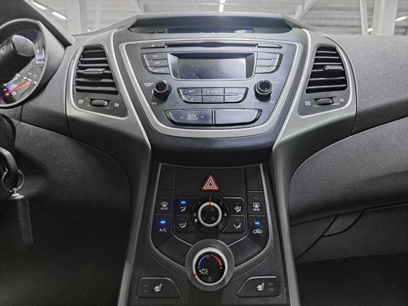 Hyundai Elantra V (MD) Рестайлинг с пробегом 2015 года, цена 1 115 000 рублей, 164748 км, седан, Автокод Объявления