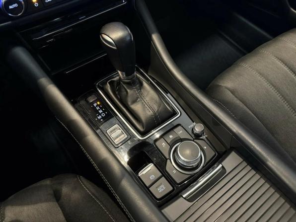 Mazda 6 III (GJ) Рестайлинг 2 с пробегом 2019 года, цена 2 300 000 рублей, 115613 км, седан, Автокод Объявления