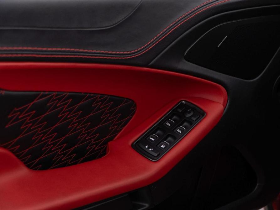 Aston Martin Vanquish Zagato II Москва  - изображение 27