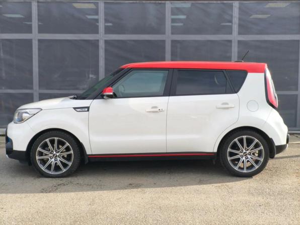Kia Soul II Рестайлинг с пробегом 2016 года, цена 1 750 000 рублей, 73400 км, хэтчбек, Автокод Объявления