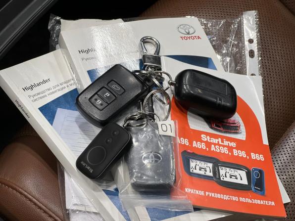 Toyota Highlander III (XU50) Рестайлинг с пробегом 2019 года, цена 4 350 000 рублей, 62500 км, внедорожник, Автокод Объявления