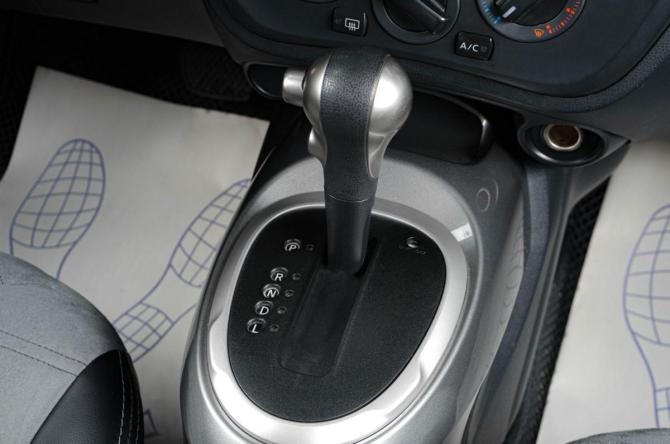 Nissan Juke I с пробегом 2014 года, цена 1 219 000 рублей, 186000 км, внедорожник, Автокод Объявления