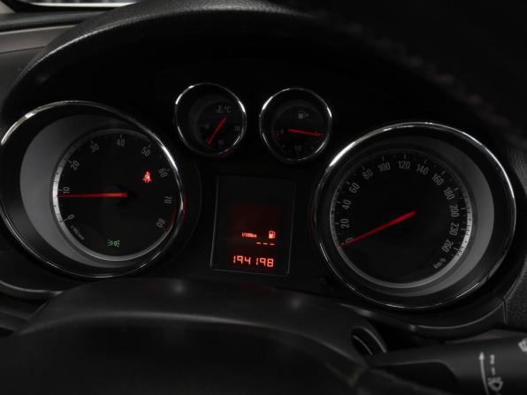 Opel Insignia I с пробегом 2012 года, цена 945 000 рублей, 194198 км, седан, Автокод Объявления