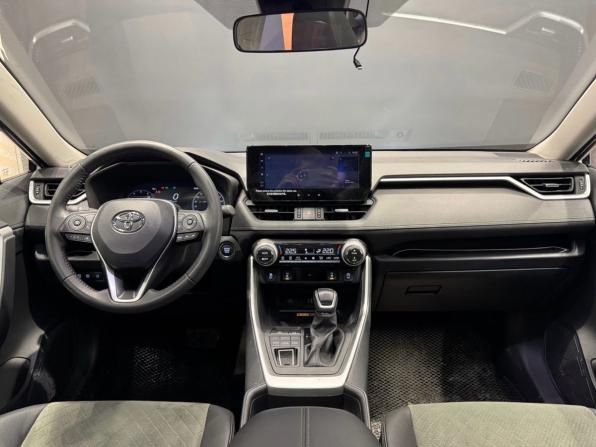 Toyota RAV4 V (XA50) с пробегом 2024 года, цена 3 550 000 рублей, 14000 км, внедорожник, Автокод Объявления