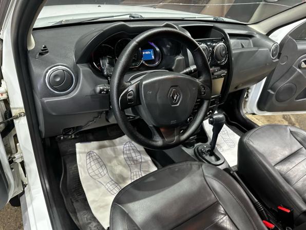 Renault Duster I Рестайлинг с пробегом 2015 года, цена 697 000 рублей, 321000 км, внедорожник, Автокод Объявления