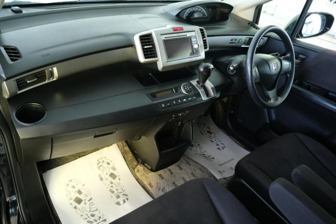 Honda Freed I с пробегом 2013 года, цена 1 199 000 рублей, 123500 км, компактвэн, Автокод Объявления