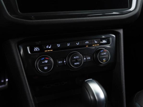 Volkswagen Tiguan II с пробегом 2020 года, цена 2 649 046 рублей, 102638 км, внедорожник, Автокод Объявления
