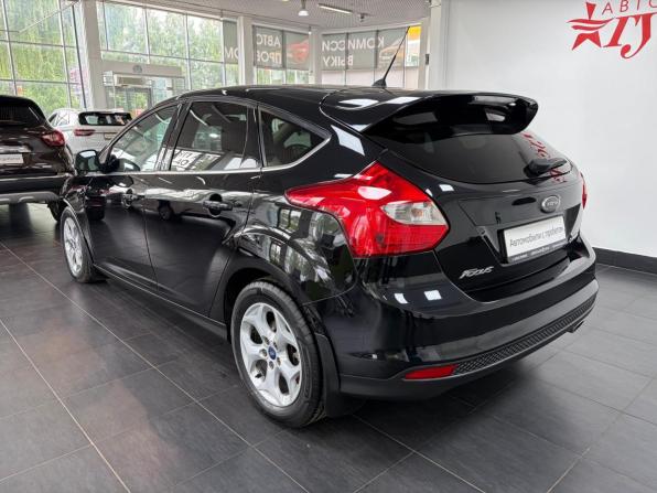 Ford Focus III с пробегом 2013 года, цена 748 000 рублей, 177349 км, хэтчбек, Автокод Объявления