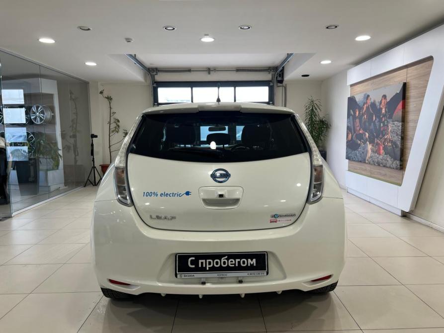 Nissan Leaf I (ZE0/AZE0) Астрахань  - изображение 5