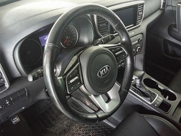 Kia Sportage IV Рестайлинг с пробегом 2019 года, цена 2 450 000 рублей, 60773 км, внедорожник, Автокод Объявления