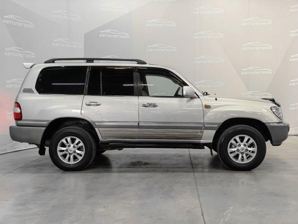 Toyota Land Cruiser 100 Series Рестайлинг 1 с пробегом 2004 года, цена 1 990 000 рублей, 323188 км, внедорожник, Автокод Объявления