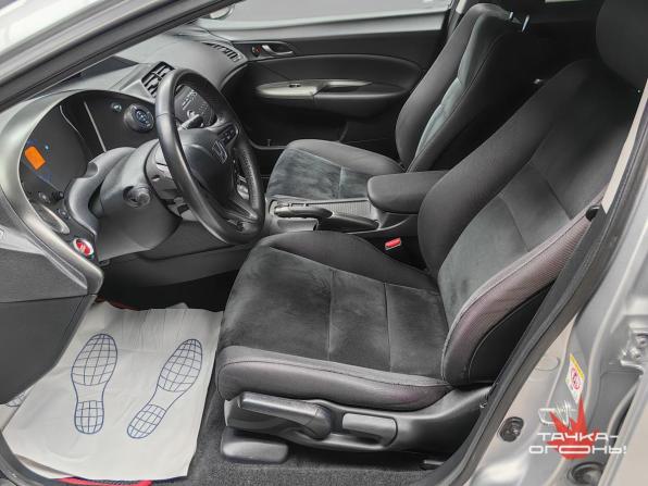 Honda Civic VIII Рестайлинг с пробегом 2011 года, цена 888 000 рублей, 151000 км, хэтчбек, Автокод Объявления