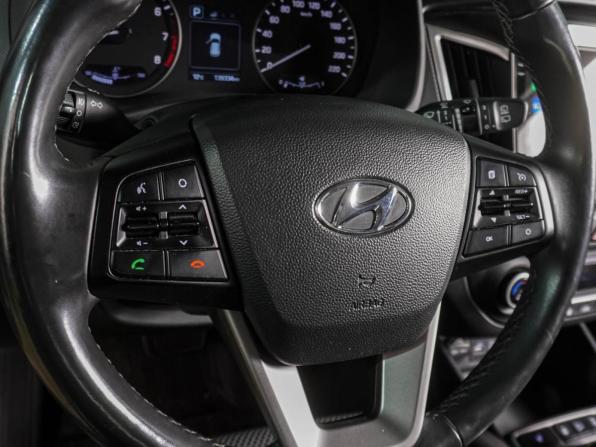 Hyundai Creta I с пробегом 2018 года, цена 1 899 000 рублей, 139334 км, внедорожник, Автокод Объявления